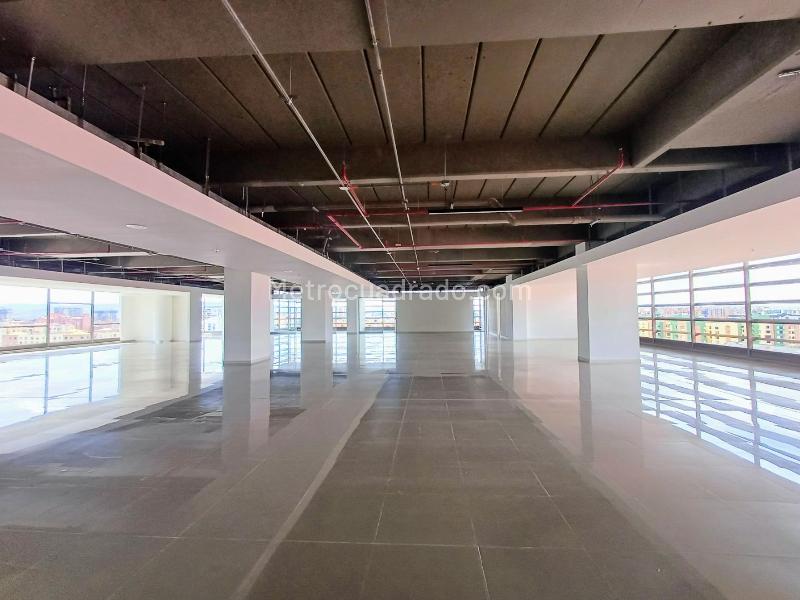 Oficina en Arriendo, CIUDAD SALITRE NOR ORIENTAL, Bogotá D.C. - Vista 2