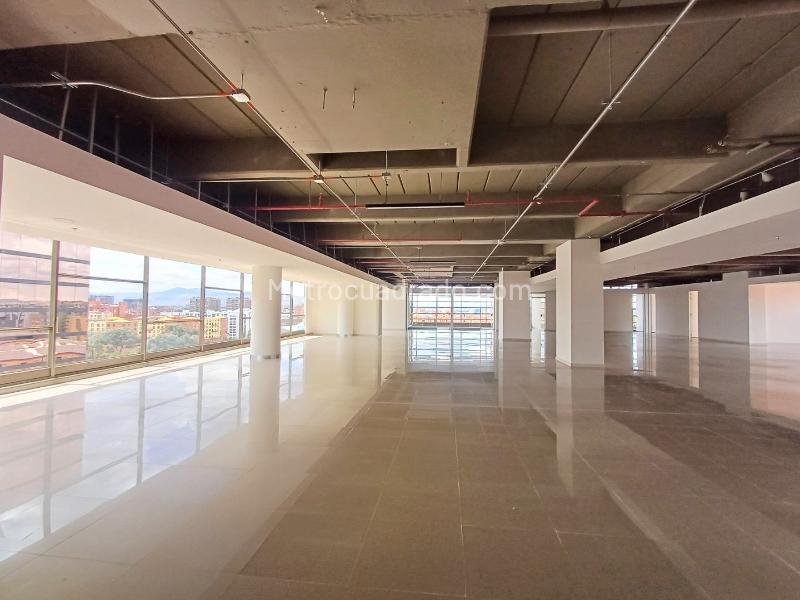 Oficina en Arriendo, CIUDAD SALITRE NOR ORIENTAL, Bogotá D.C. - Vista 3