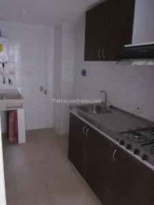 Apartamento de 3 alcobas en venta en Conjunto Residencial Azahar, Soacha, 56 m² · foto 4 de 10