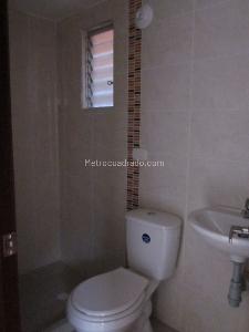 Apartamento de 3 alcobas en venta en Conjunto Residencial Azahar, Soacha, 56 m² · foto 9 de 10