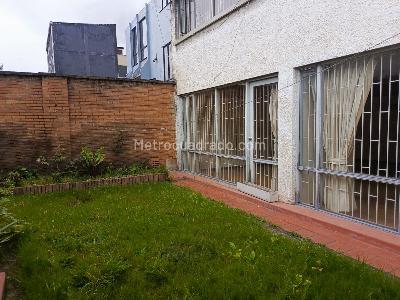 Casa de 5 alcobas en venta en La Castellana, Bogotá, 380 m² · foto 9 de 20
