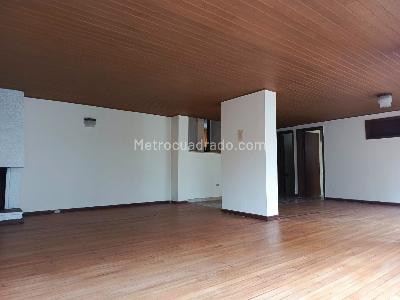 Apartamento de 3 alcobas en venta en La Castellana, Bogotá, 190 m² · foto 6 de 18