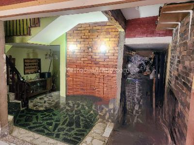 Casa de 5 alcobas en venta en Floralia, Bogotá, 500 m² · foto 11 de 20