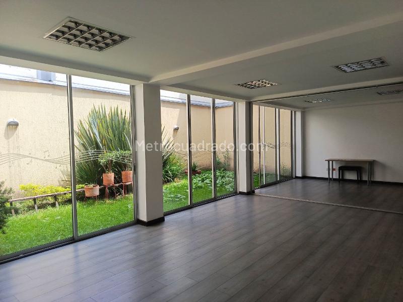Edificio de Apartamentos en Venta, EL CAMPIN, Bogotá D.C. - Więcej