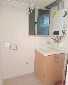 Apartamento en venta en La Felicidad, Bogotá · foto 7 de 18