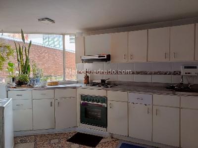 Apartamento de 3 alcobas en venta en La Magdalena, Bogotá, 81 m² · foto 7 de 20