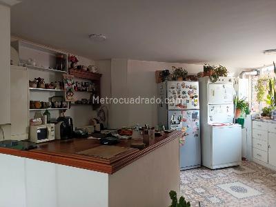 Apartamento de 3 alcobas en venta en La Magdalena, Bogotá, 81 m² · foto 5 de 20