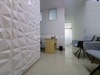 Consultorio en Arriendo, LA CAROLINA COUNTRY, Bogotá D.C.