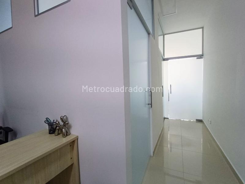 Consultorio en Arriendo, LA CAROLINA COUNTRY, Bogotá D.C. - Más