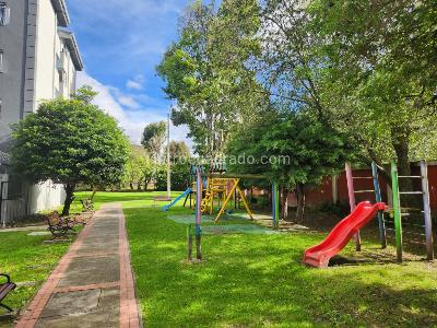 Apartamento de 4 alcobas en venta en Cardio Infantil, Bogotá, 75 m² · foto 16 de 17
