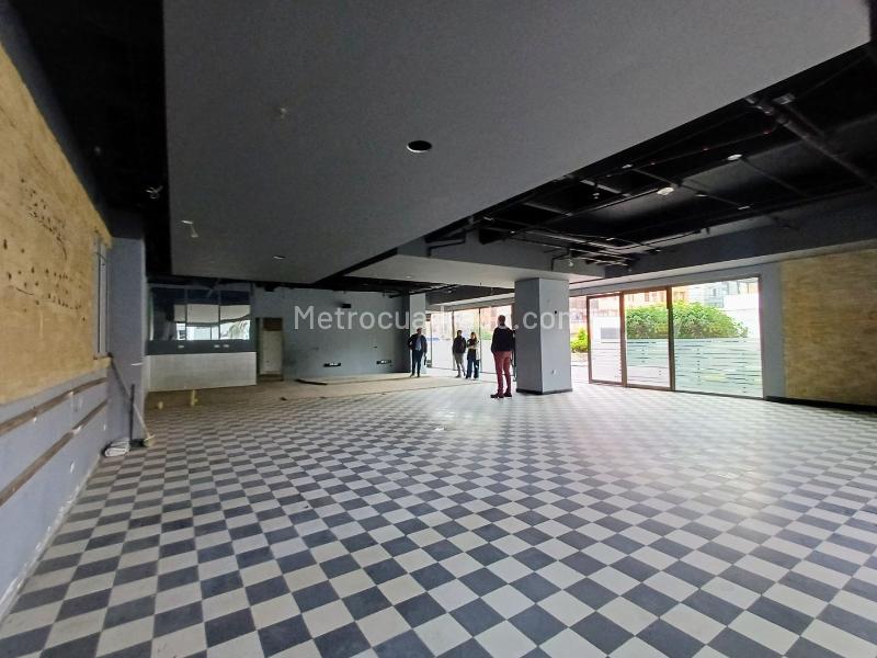 Local Comercial en Arriendo, CHICO PARQUE 93, Bogotá D.C. - Más