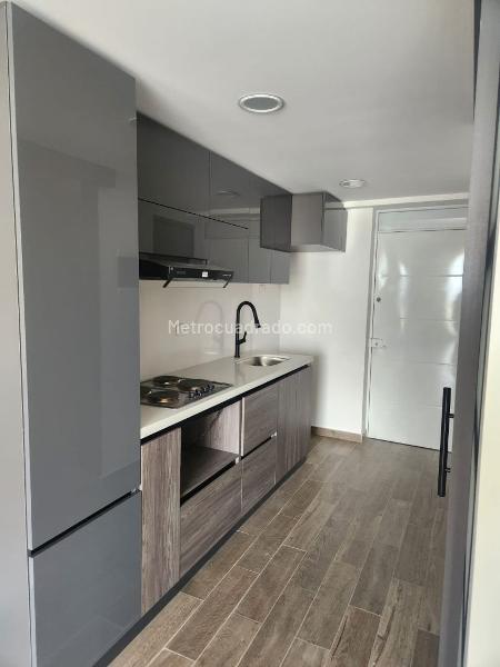 Piso – Bogotá, Capellanía, Localidad Fontibón - Vista 5