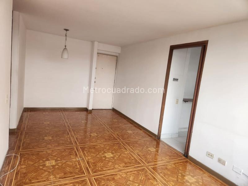 Piso – Bogotá, Ciudad Salitre, Localidad Fontibón - Más