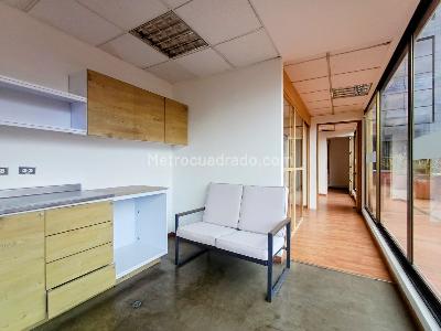 Office for rent in NOGAL ROSALES, Bogotá