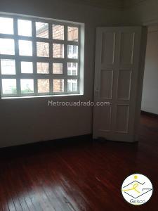 Casa de 5 alcobas en venta en Chapinero, Bogotá, 300 m² · foto 19 de 20