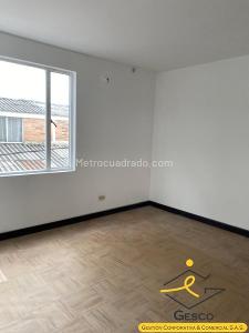 Casa de 3 alcobas en venta en Aures Ii, Bogotá, 100 m² · foto 15 de 20