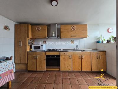 Casa de 4 alcobas en venta en Pontevedra, Bogotá, 238 m² · foto 7 de 20