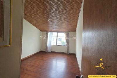 Casa de 4 alcobas en venta en Pontevedra, Bogotá, 238 m² · foto 14 de 20
