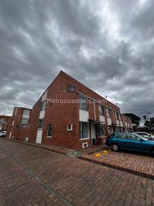 Casa en venta en Bolivia, Bogotá · foto 3 de 20