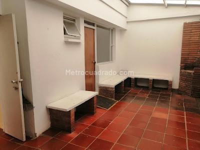 Casa de 5 alcobas en venta en El Batán, Bogotá, 389 m² · foto 14 de 14