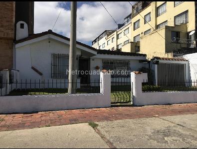 Casa de 5 alcobas en venta en Las Villas, Bogotá, 244 m² · foto 17 de 18