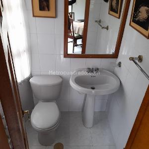 Casa de 5 alcobas en venta en Guaymaral, Bogotá, 633 m² · foto 12 de 20