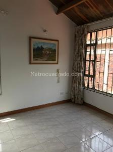 Casa de 5 alcobas en venta en Guaymaral, Bogotá, 633 m² · foto 6 de 20