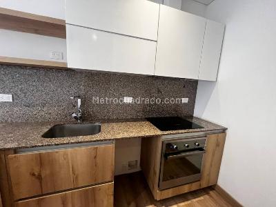 Apartamento en venta en El Refugio, Bogotá · foto 3 de 20