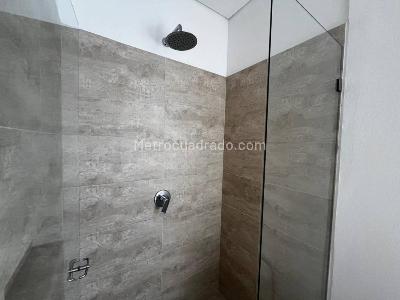 Apartamento en venta en El Refugio, Bogotá · foto 6 de 20