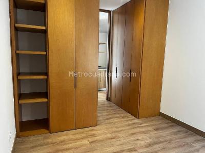 Apartamento en venta en El Refugio, Bogotá · foto 11 de 20