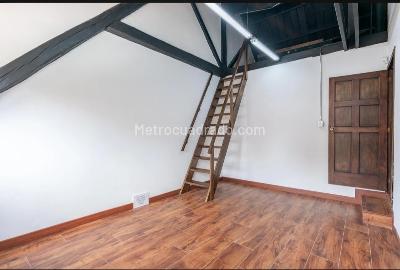 Casa de 5 alcobas en venta en Quinta Camacho, Bogotá, 404 m² · foto 14 de 20