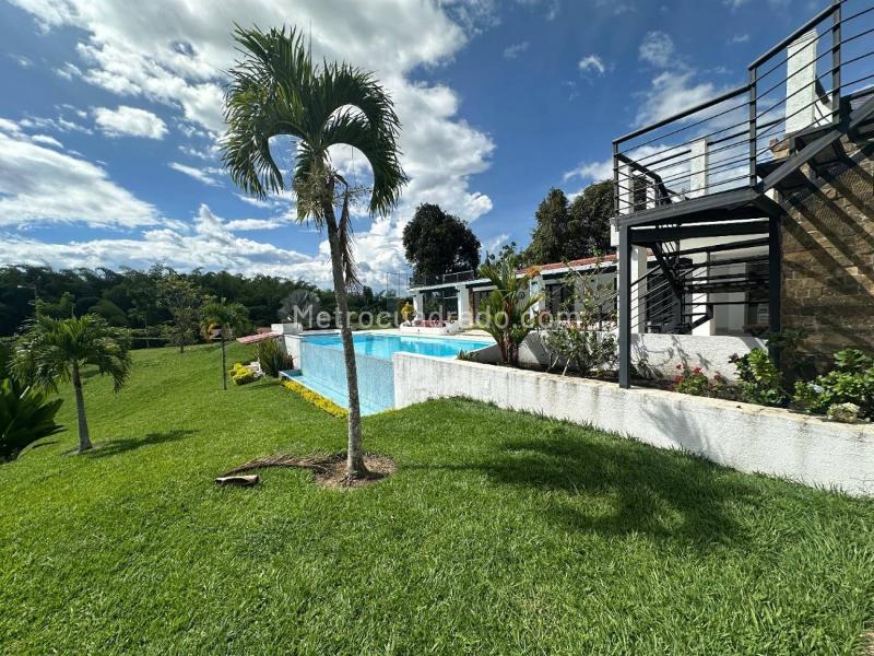 Casa en Venta, Armenia, Armenia - Widok 2