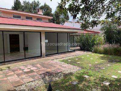 Casa de 4 alcobas en venta en Santa Barbara Alta, Bogotá, 666 m² · foto 9 de 20