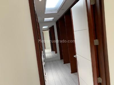 Casa de 4 alcobas en venta en Santa Barbara Alta, Bogotá, 666 m² · foto 20 de 20