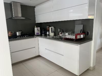 Casa de 4 alcobas en venta en Girardot, Girardot, 324 m² · foto 17 de 20