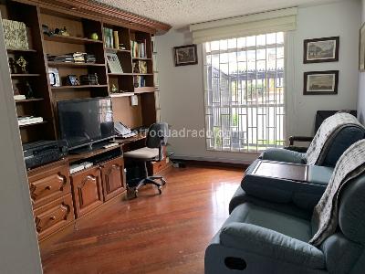 Casa de 3 alcobas en venta en Niza, Bogotá, 190 m² · foto 4 de 20