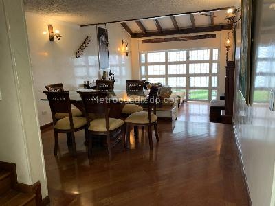 Casa de 3 alcobas en venta en Niza, Bogotá, 190 m² · foto 7 de 20