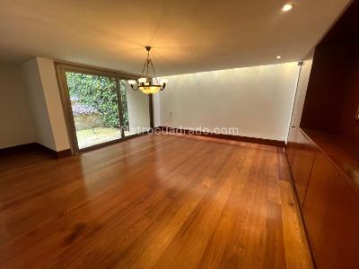 Casa de 4 alcobas en venta en Chico Alto, Bogotá, 830 m² · foto 5 de 20