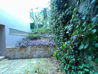 Casa de 4 alcobas en venta en Chico Alto, Bogotá, 830 m² · foto 11 de 20
