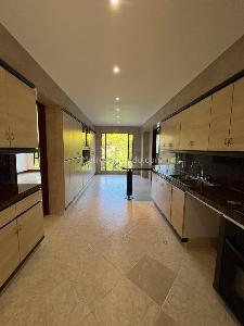 Apartamento de 3 alcobas en venta en Santa Barbara Alta, Bogotá, 295 m² · foto 6 de 20