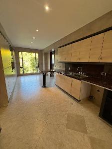 Apartamento de 3 alcobas en venta en Santa Barbara Alta, Bogotá, 295 m² · foto 7 de 20
