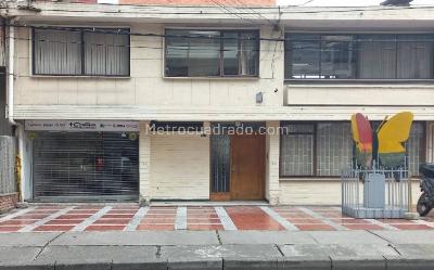 Casa en Arriendo, El Lago, Bogotá D.C.