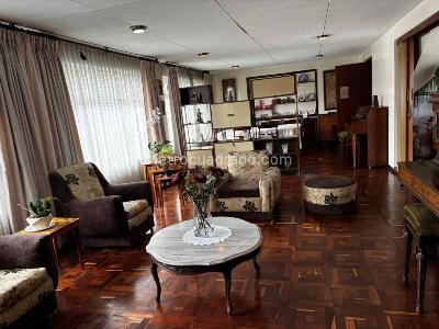 Casa de 5 alcobas en venta en Galerias, Bogotá, 324 m² · foto 13 de 20