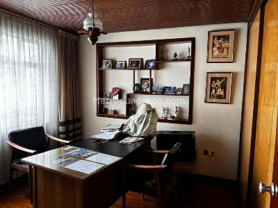 Casa de 5 alcobas en venta en Galerias, Bogotá, 324 m² · foto 20 de 20