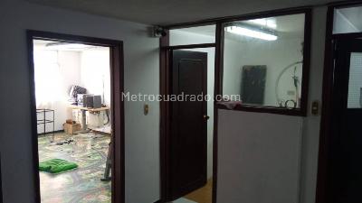 Casa de 5 alcobas en venta en San Benito, Bogotá, 156 m² · foto 4 de 14
