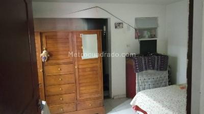 Casa de 5 alcobas en venta en Quirigua, Bogotá, 230 m² · foto 9 de 13