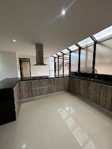 Casa en venta en San Jose De Bavaria, Bogotá · foto 5 de 20