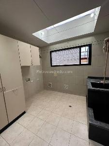 Casa en venta en San Jose De Bavaria, Bogotá · foto 9 de 20