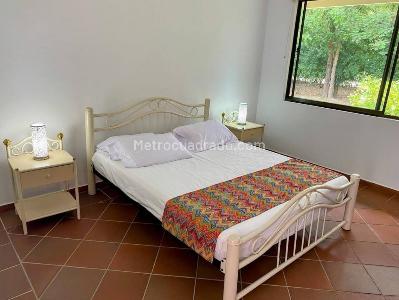 Casa de 5 alcobas en venta en Girardot, Girardot, 379 m² · foto 17 de 20