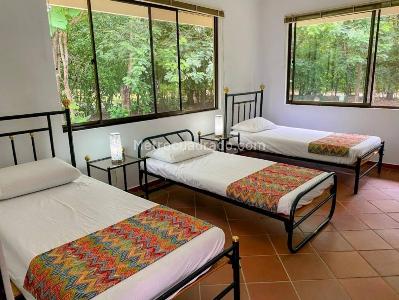 Casa de 5 alcobas en venta en Girardot, Girardot, 379 m² · foto 19 de 20